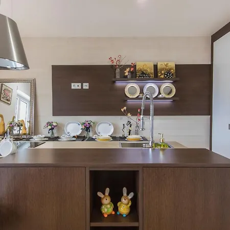 Lovelystay - Sunny 2 Bedroom * Lisboa