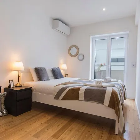 Apartman Lovelystay - Sunny 2 Bedroom