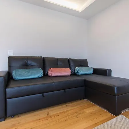 Lovelystay - Sunny 2 Bedroom Apartamento Lisboa