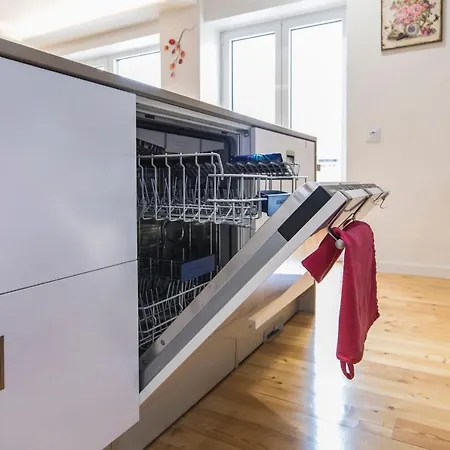 Lovelystay - Sunny 2 Bedroom Apartamento *