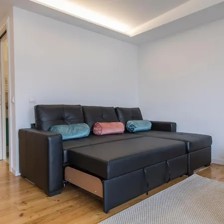 Lovelystay - Sunny 2 Bedroom Apartamento Lisboa